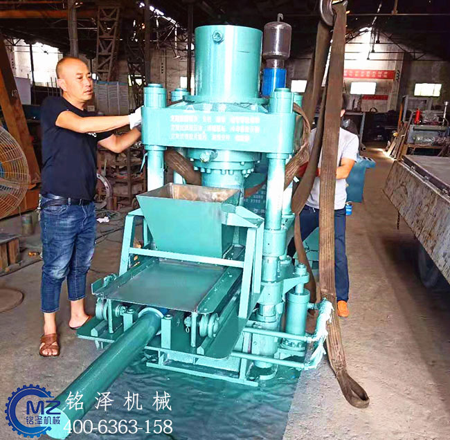 金屬壓塊機(jī) 金屬壓塊機(jī)