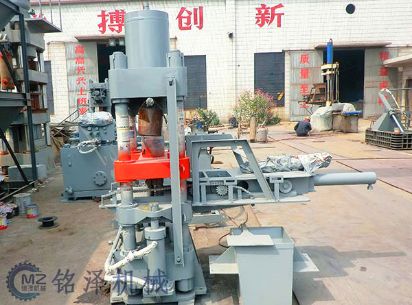 小型液壓機設(shè)備 小型液壓機設(shè)備